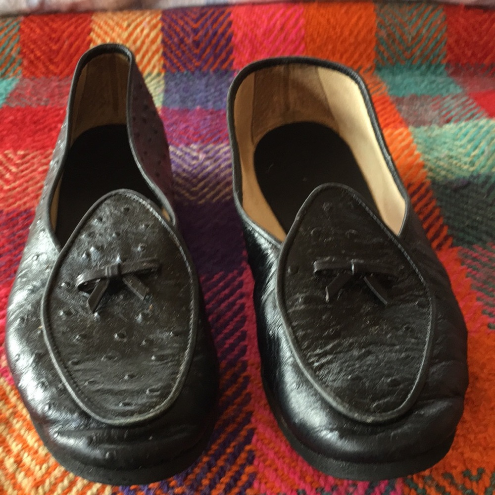 Black wedge loafers